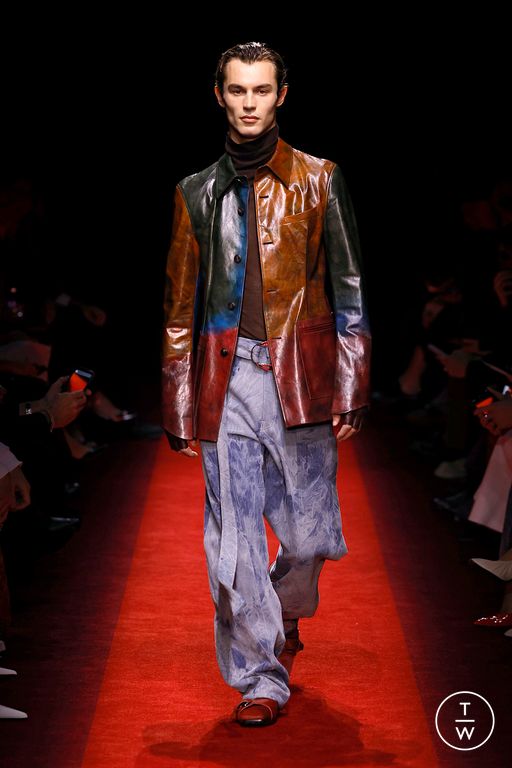 FW25 Ferrari Look 30