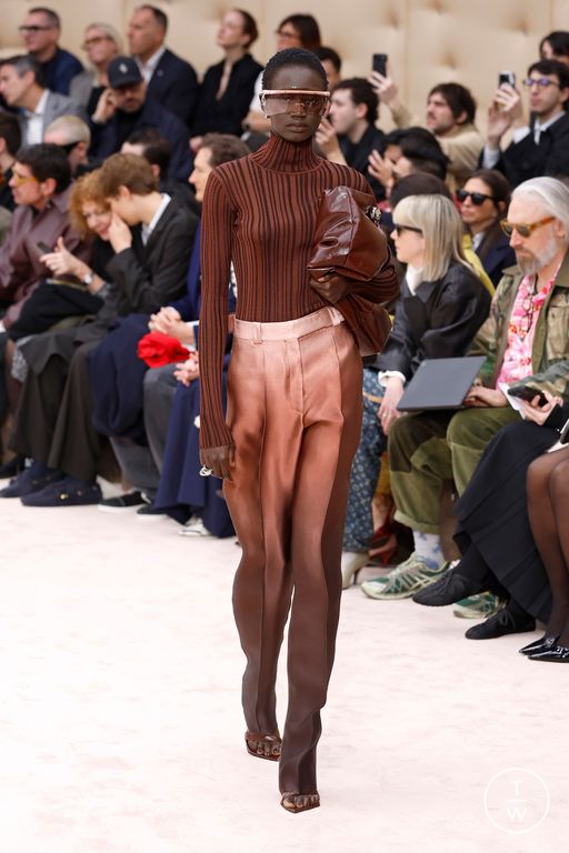 FW26 Ferrari Look 20