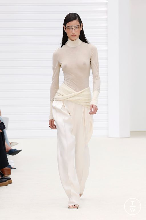 SS26 Ferrari Look 7