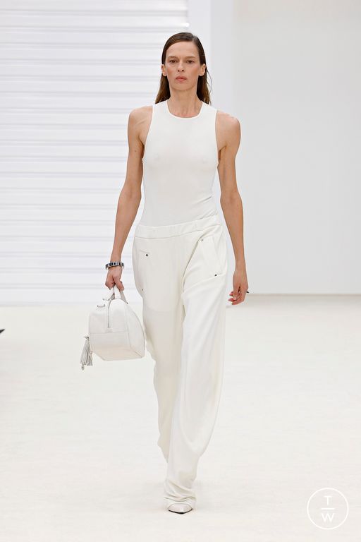 SS26 Ferrari Look 18