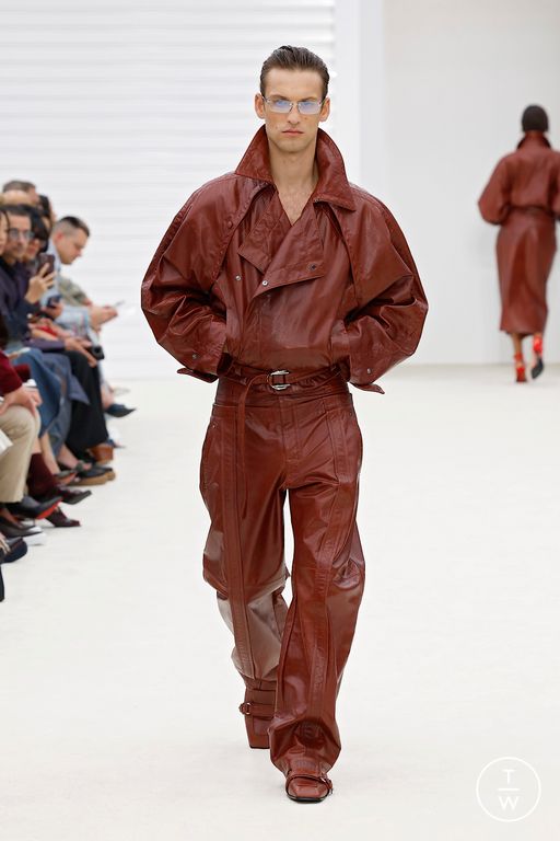 SS26 Ferrari Look 35