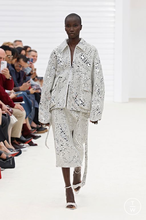 SS26 Ferrari Look 44