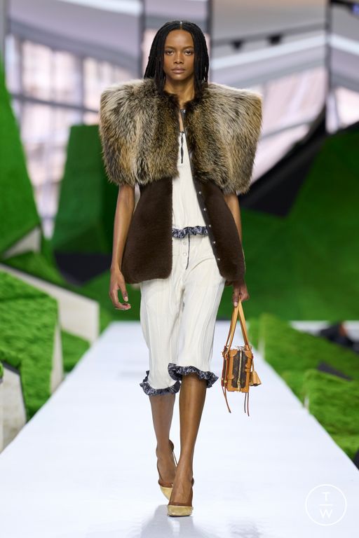 FW26 Louis Vuitton Look 20