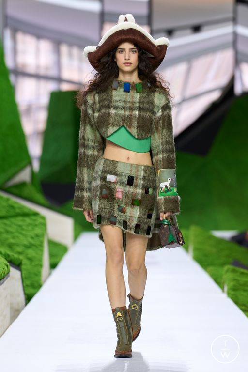 FW26 Louis Vuitton Look 31