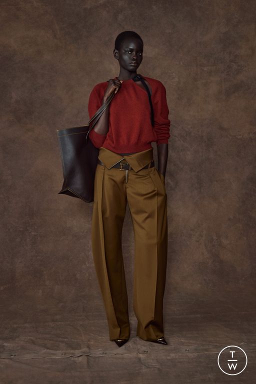 PF26 Ferragamo Look 16