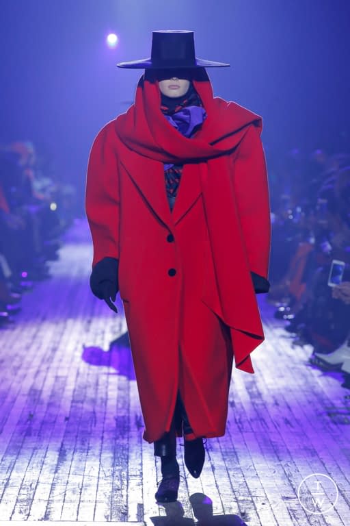 F/W 18 Marc Jacobs Look 1