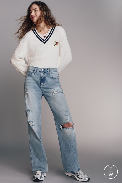 FW24 Tommy Jeans Look 3