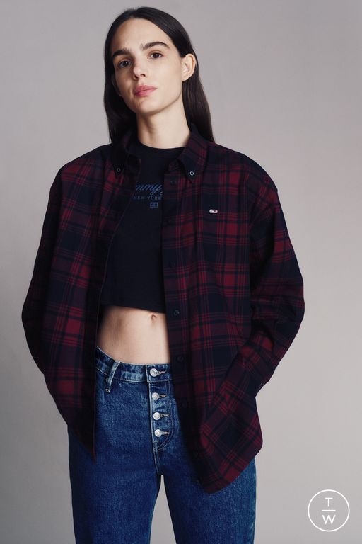 FW24 Tommy Jeans Look 21
