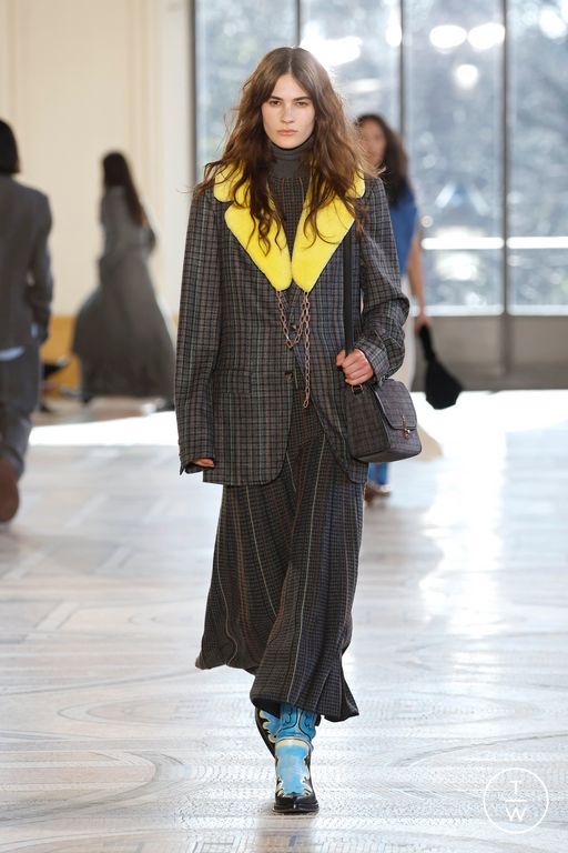 FW26 Gabriela Hearst Look 27