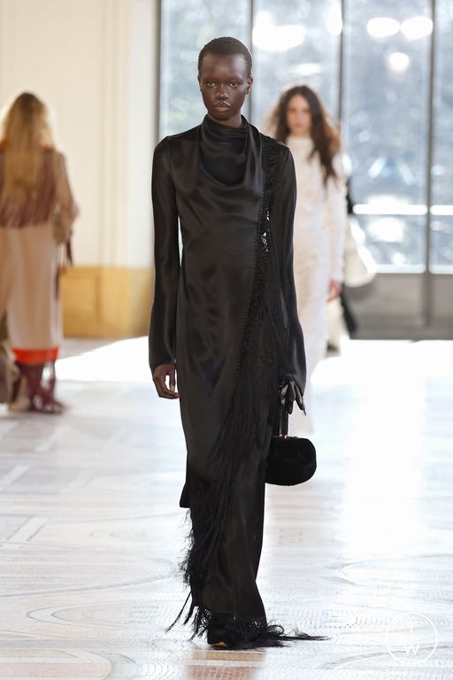 FW26 Gabriela Hearst Look 34