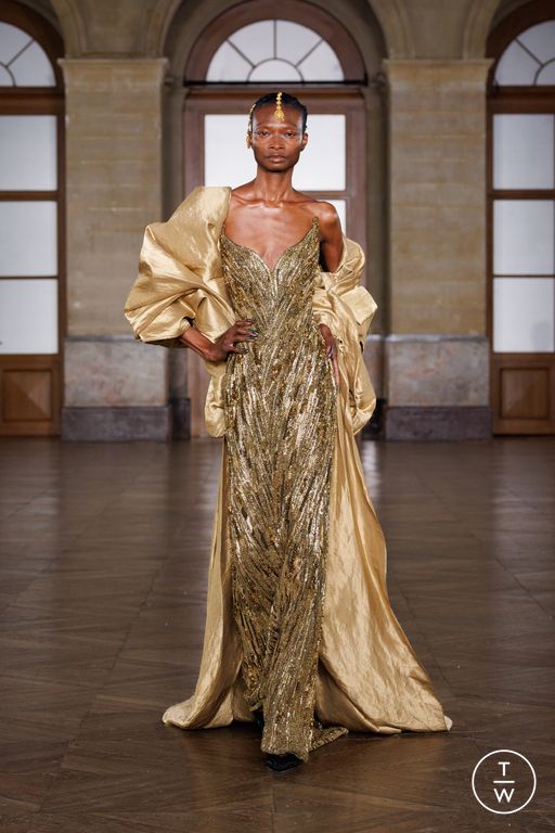 SS26 Gaurav Gupta Look 26