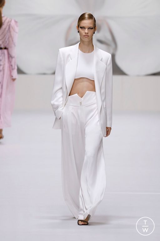 Spring/Summer 2025 Genny Look 26