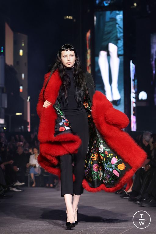 RS27 Gucci Look 17
