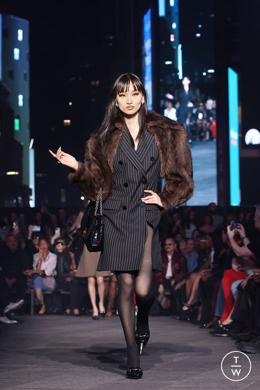 RS27 Gucci Look 9