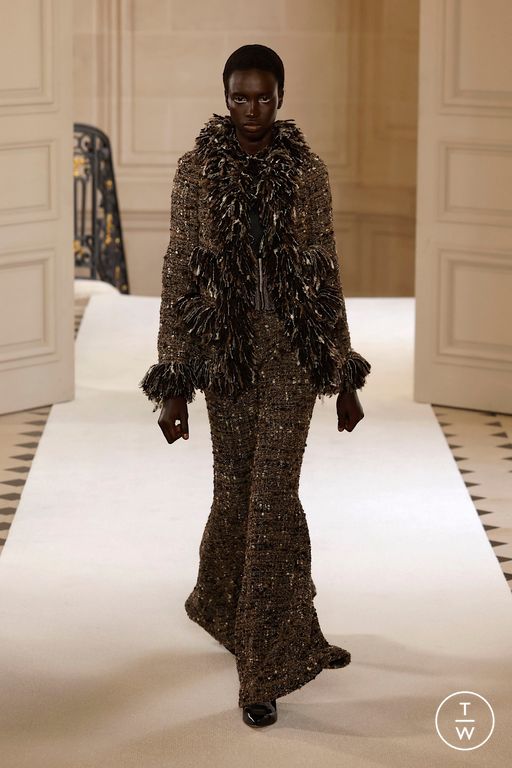 FW25 Giambattista Valli Look 13