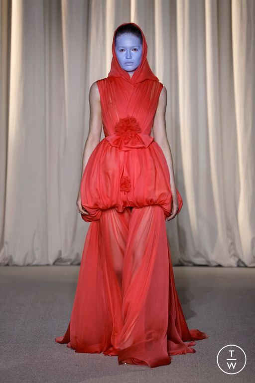 FW24 Giambattista Valli Look 10