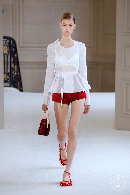 SS25 Giambattista Valli Look 3