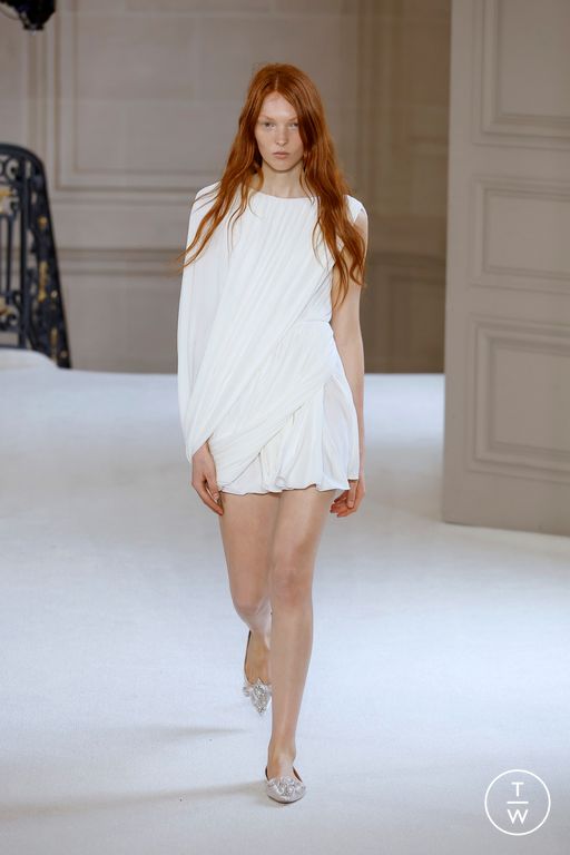 SS25 Giambattista Valli Look 5