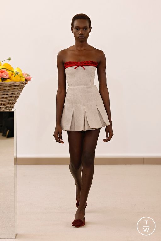 SS26 Giambattista Valli Look 3