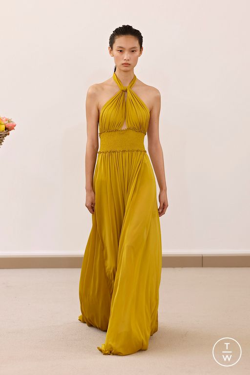 SS26 Giambattista Valli Look 36