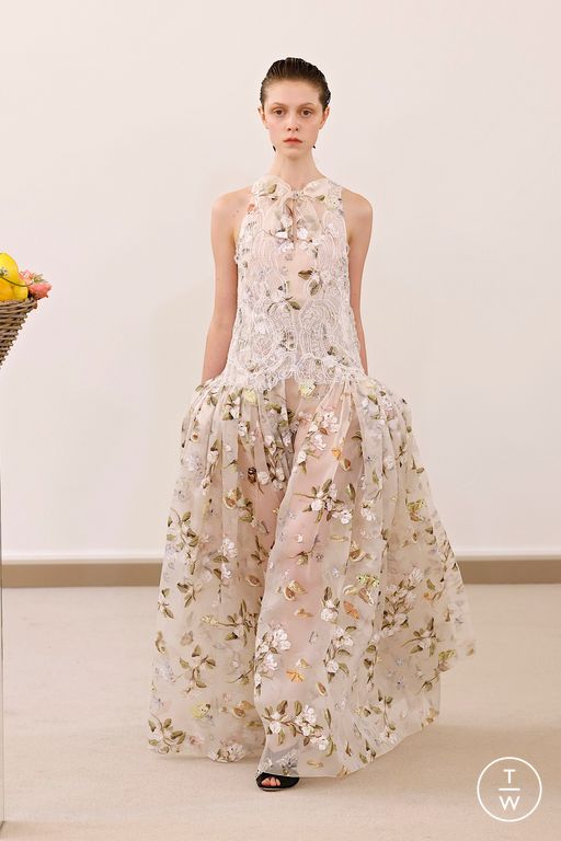 SS26 Giambattista Valli Look 49