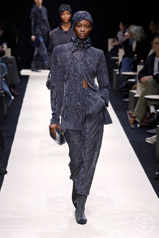 FW25 Giorgio Armani Look 45