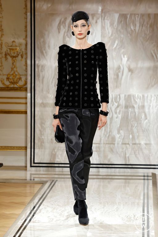 FW25 Giorgio Armani Look 37