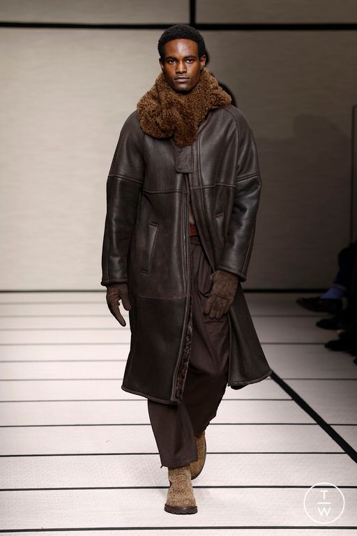 FW25 Giorgio Armani Look 100