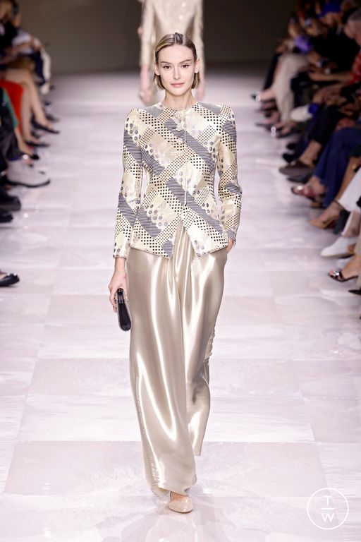 FW24 Giorgio Armani Privé Look 2