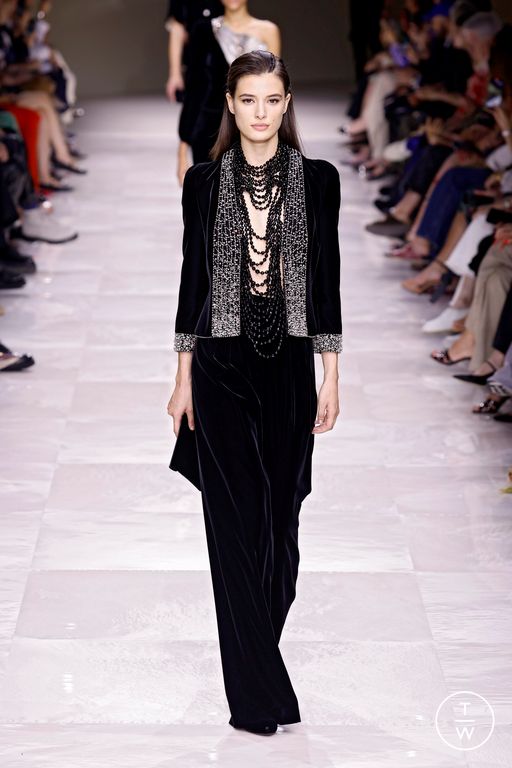 FW24 Giorgio Armani Privé Look 11