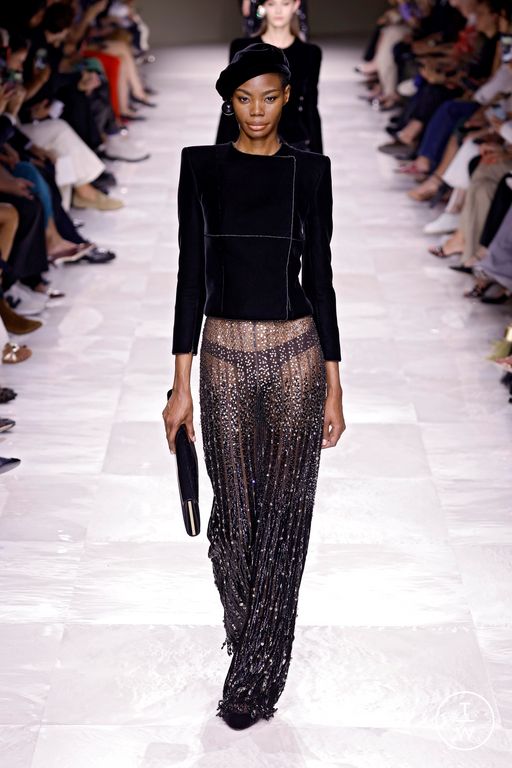 FW24 Giorgio Armani Privé Look 14