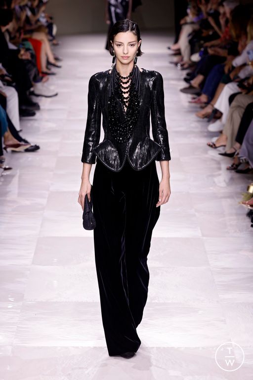 FW24 Giorgio Armani Privé Look 23