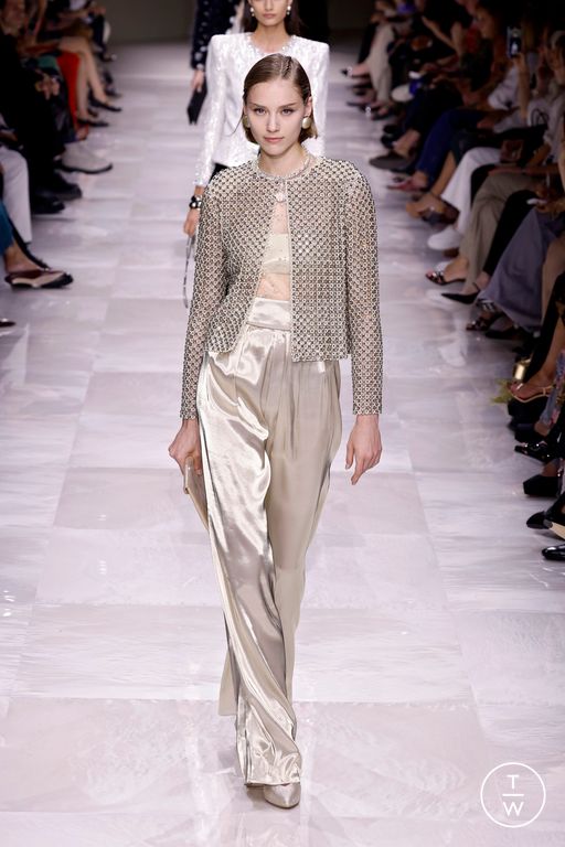 FW24 Giorgio Armani Privé Look 30