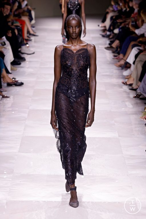 FW24 Giorgio Armani Privé Look 52