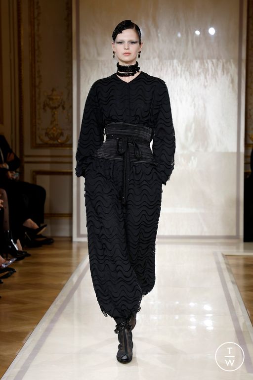 SS25 Giorgio Armani Privé Look 11