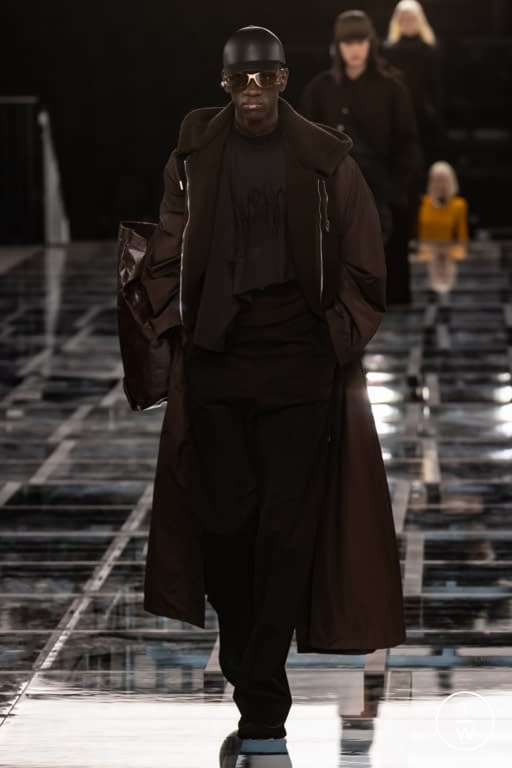 FW22 Givenchy Look 26