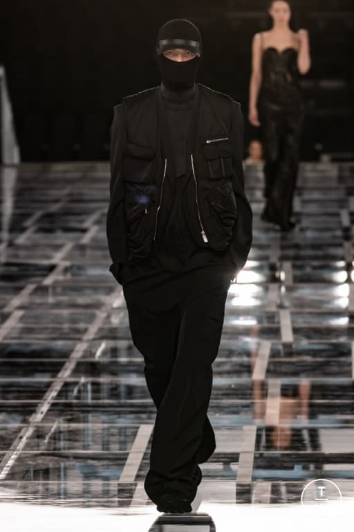 FW22 Givenchy Look 62