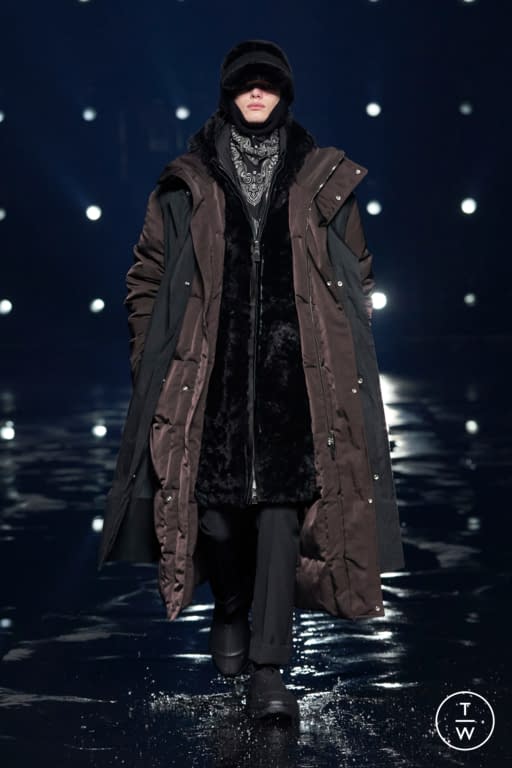 FW21 Givenchy Look 26