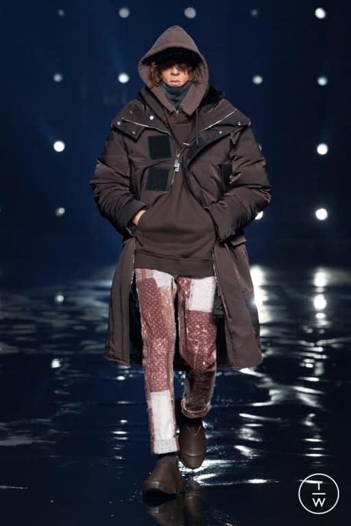 FW21 Givenchy Look 31