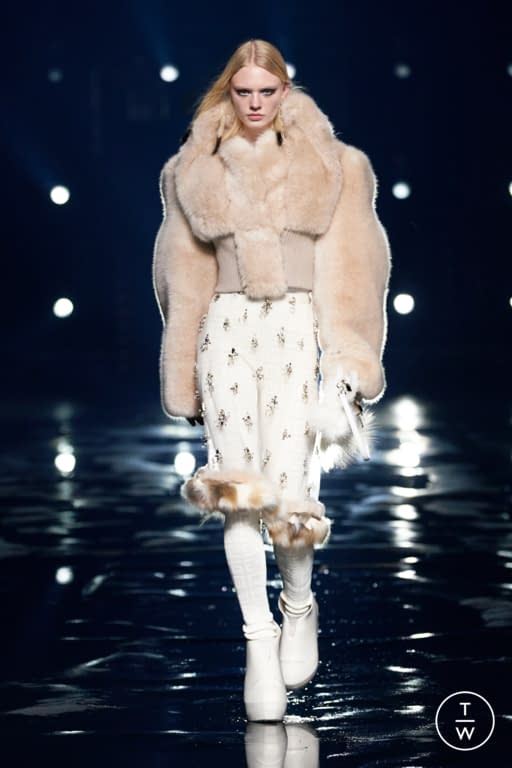 FW21 Givenchy Look 35