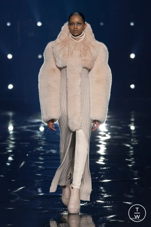 FW21 Givenchy Look 44