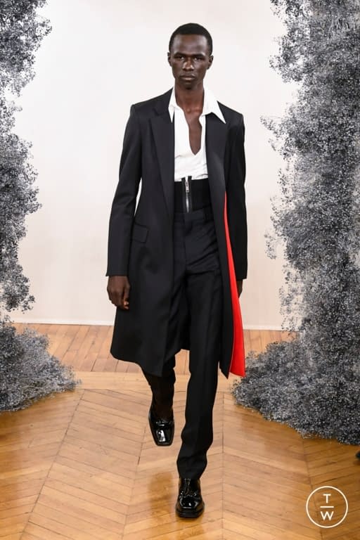 FW20 Givenchy Look 32
