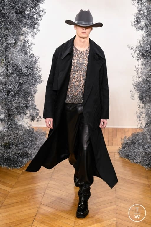 FW20 Givenchy Look 35