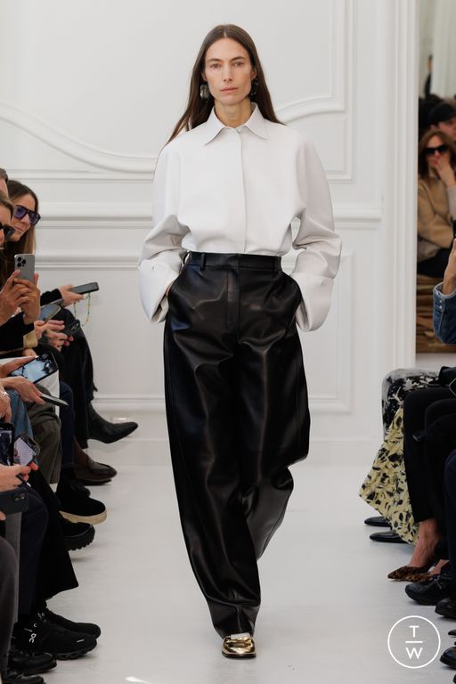 FW25 Givenchy Look 33