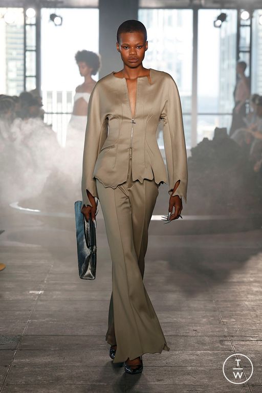 Spring-Summer 2025 Grace Ling Look 24