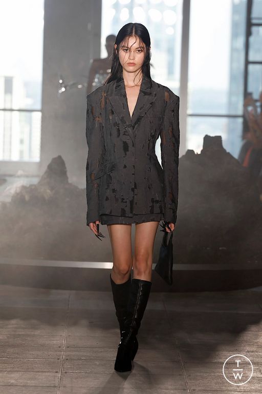 Spring-Summer 2025 Grace Ling Look 33