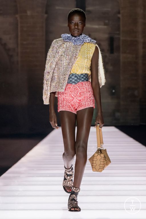 RS 26 Louis Vuitton Look 36