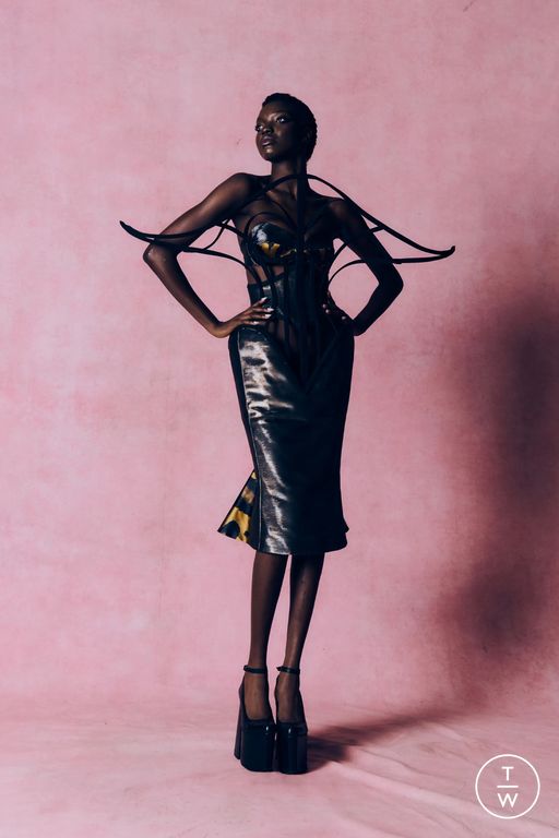 FW26 Harris Reed Look 12