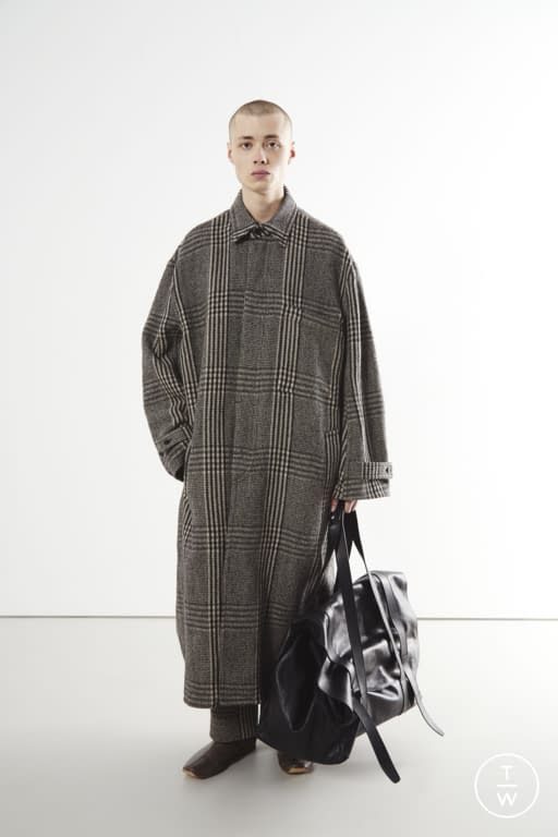FW22 Hed Mayner Look 10