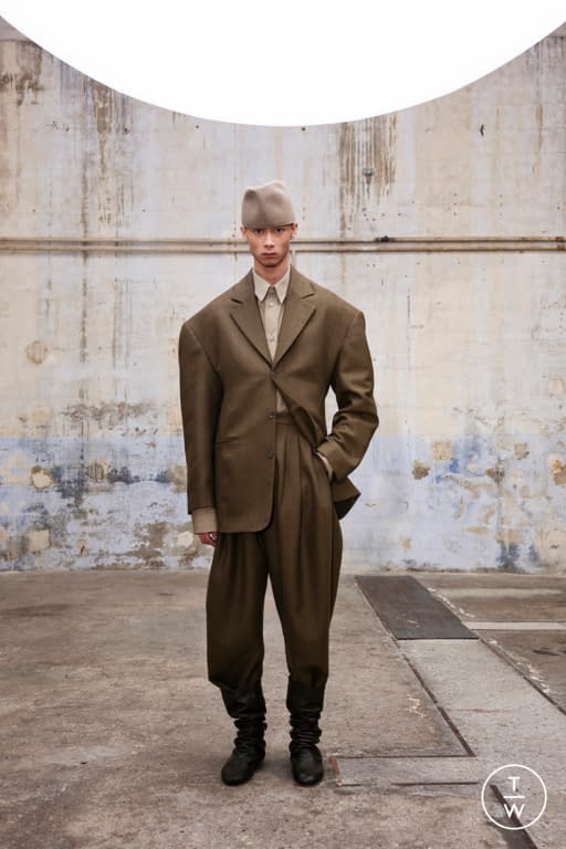 FW21 Hed Mayner Look 7